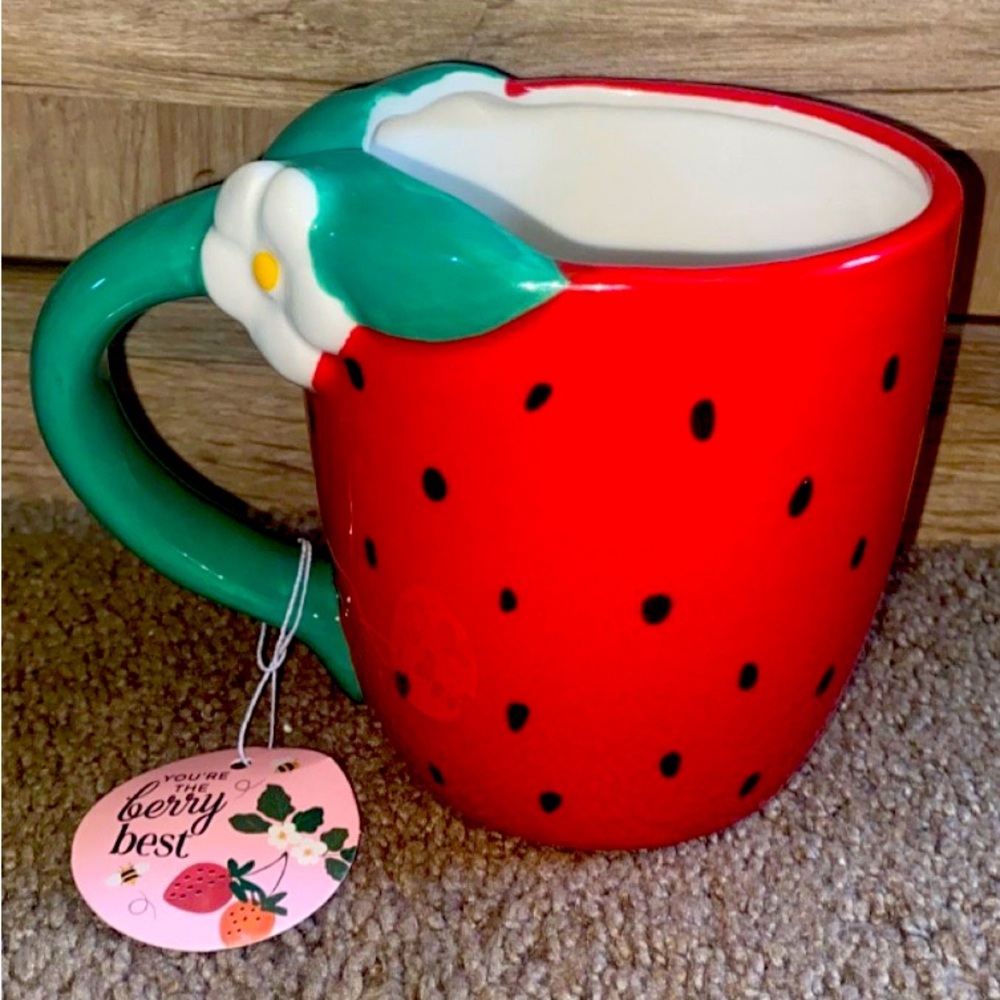 Strawberry mug